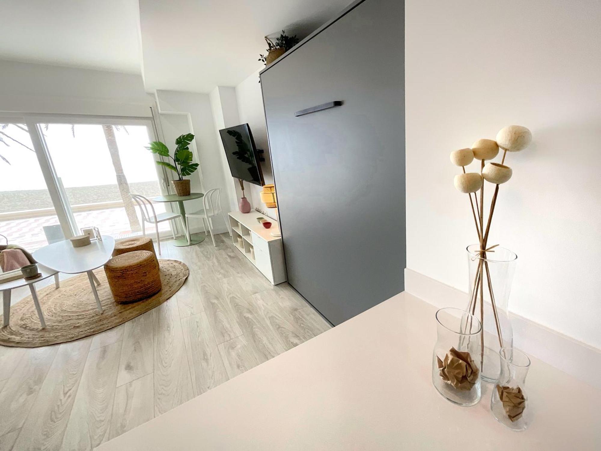 Cs7 Kaleria Suites Almeria Ngoại thất bức ảnh